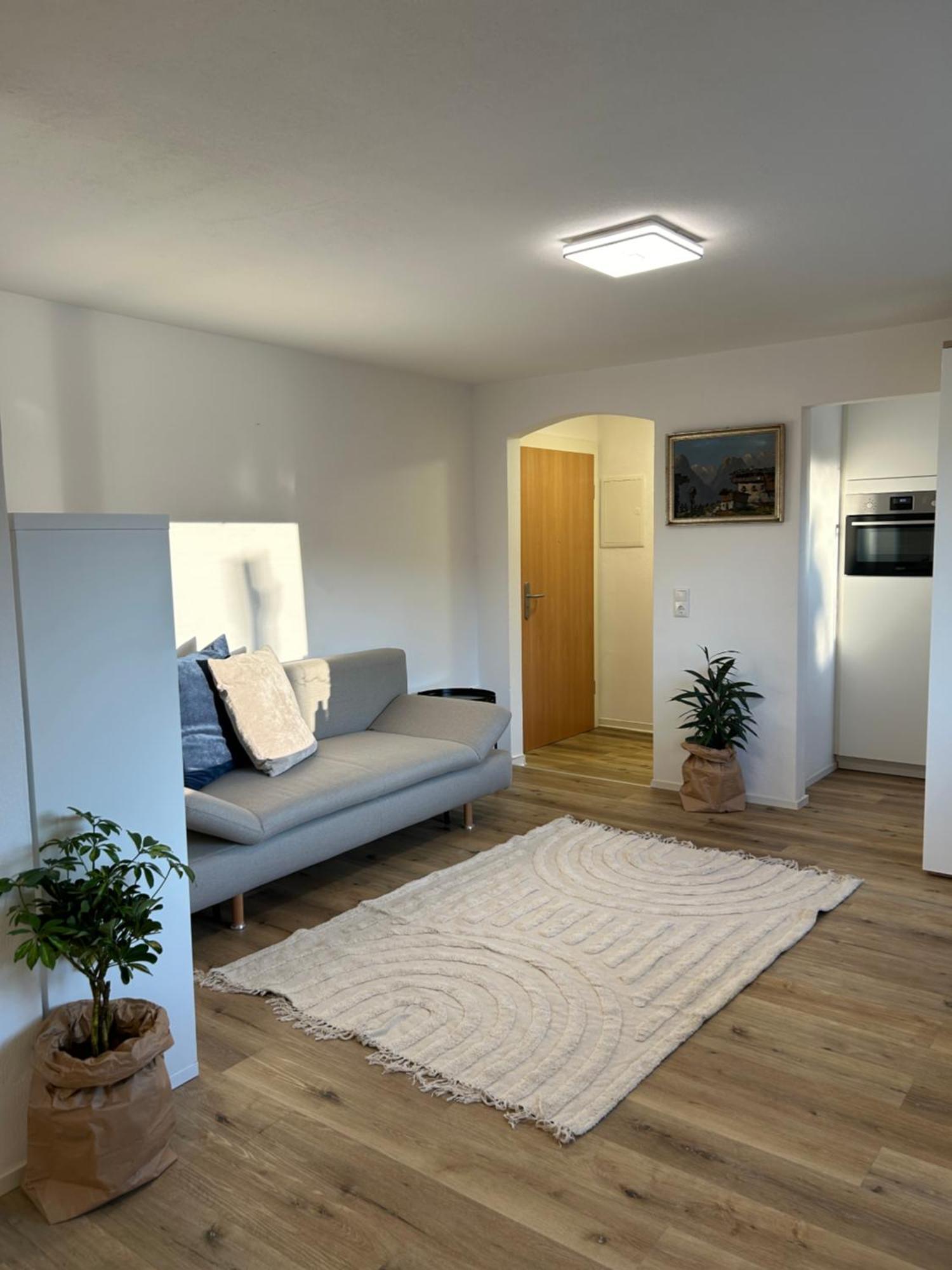 Schoene 1-Zimmer Wohnung Am Bahnhof 2 Parkplaetze Sonthofen Exterior foto
